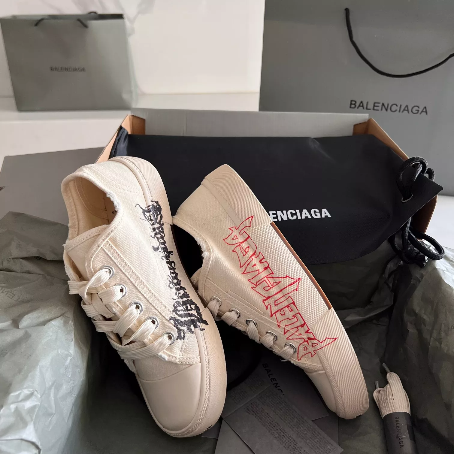 Soft 9267 Balenciaga Casual Shoes For Women