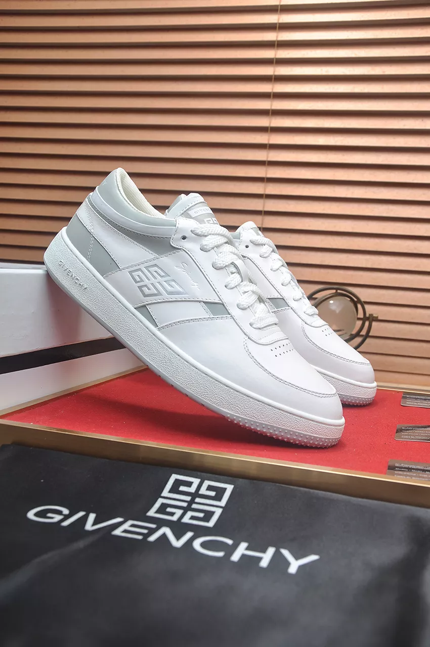 Soft 9285 Givenchy Casual Shoes For Men