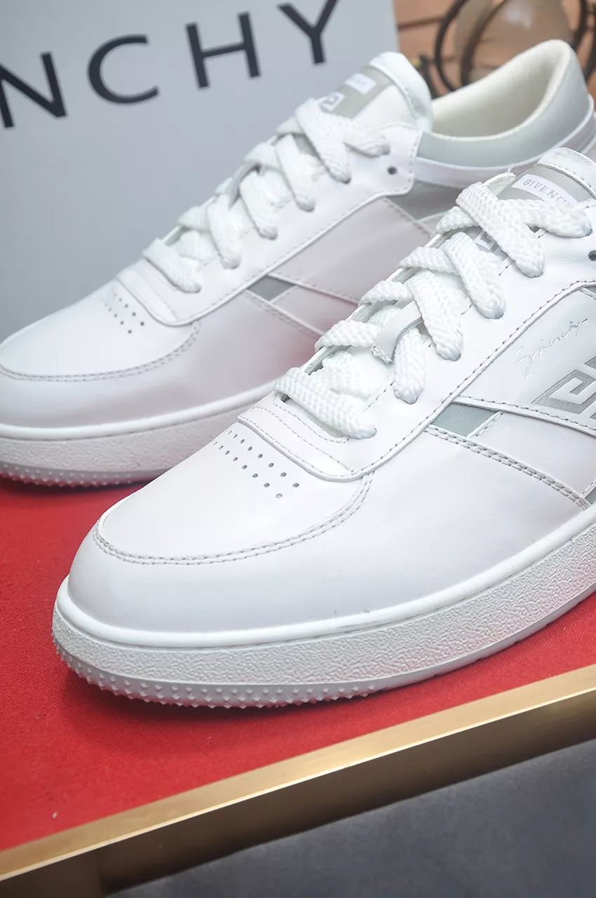 Soft 9285 Givenchy Casual Shoes For Men