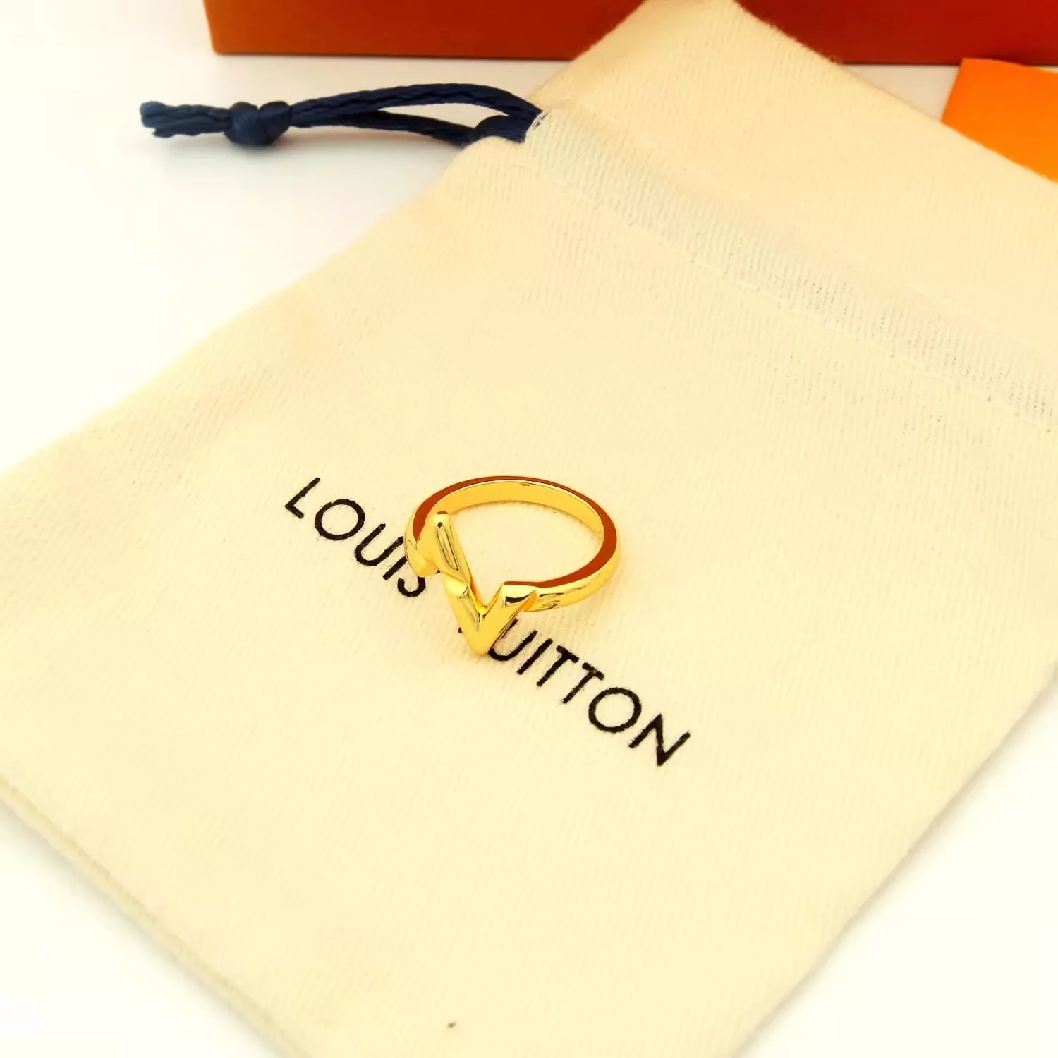 Soft 9505 Louis Vuitton LV Rings