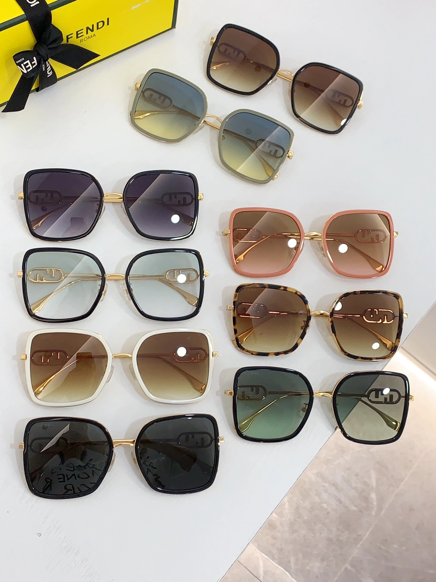Soft 9595 Fendi AAA Quality Sunglasses