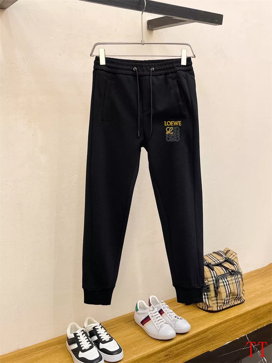 Soft 9675 LOEWE Tracksuits Long Sleeved For Men