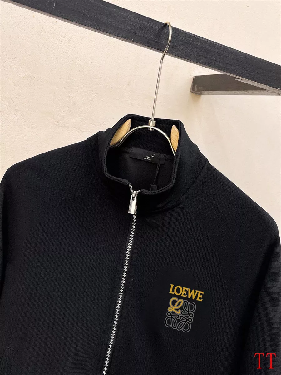 Soft 9675 LOEWE Tracksuits Long Sleeved For Men