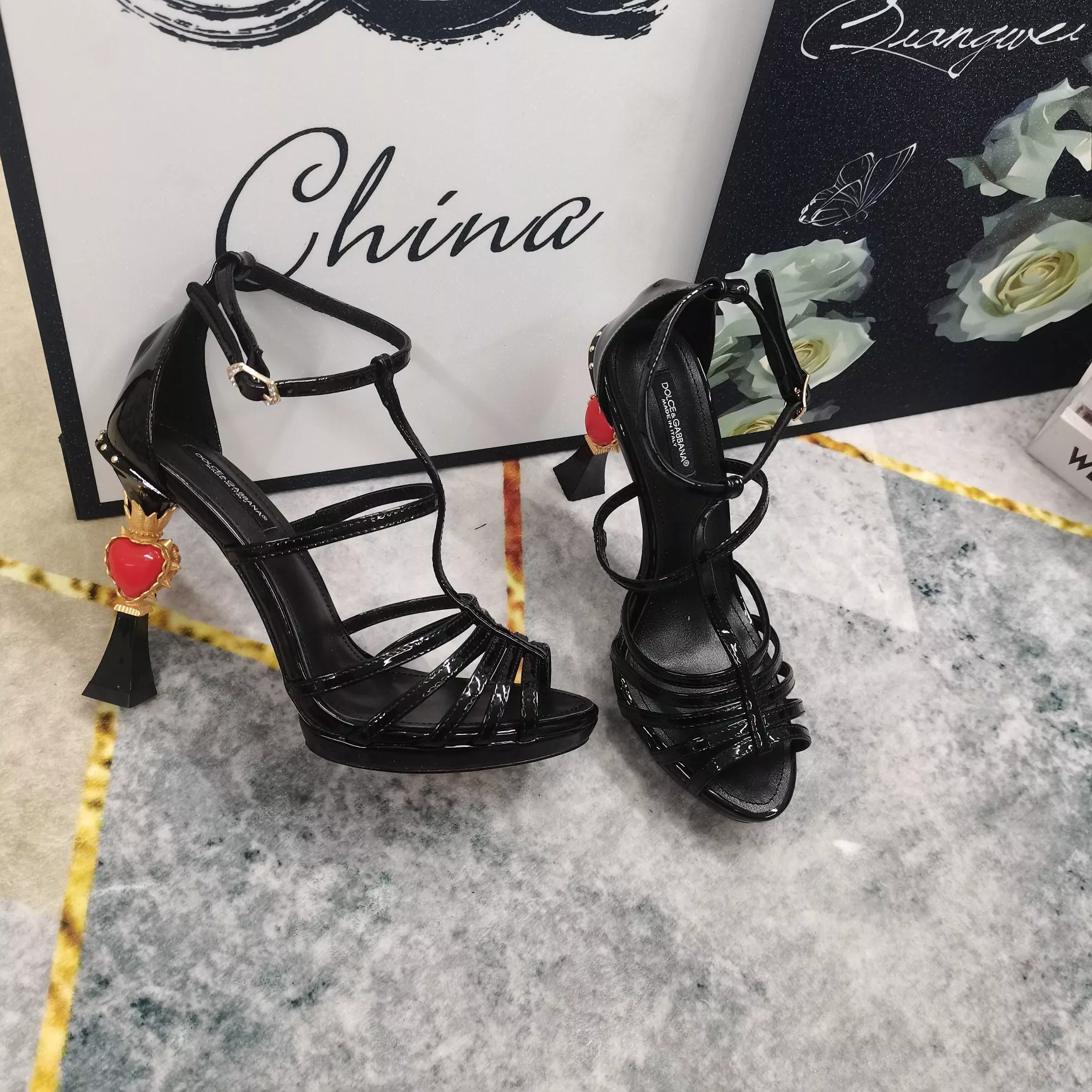 Soft 9917 Dolce & Gabbana D&G Sandal For Women