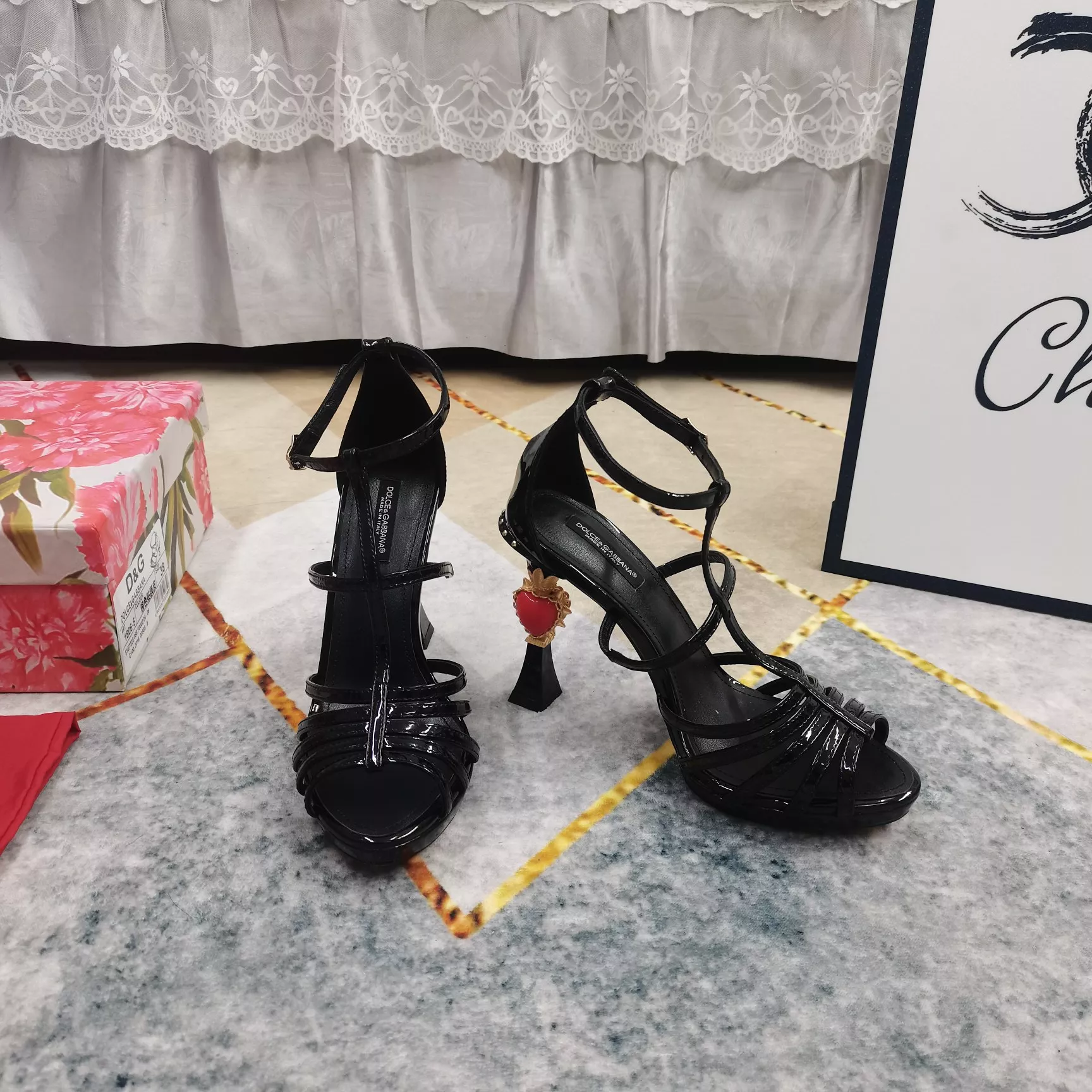 Soft 9917 Dolce & Gabbana D&G Sandal For Women