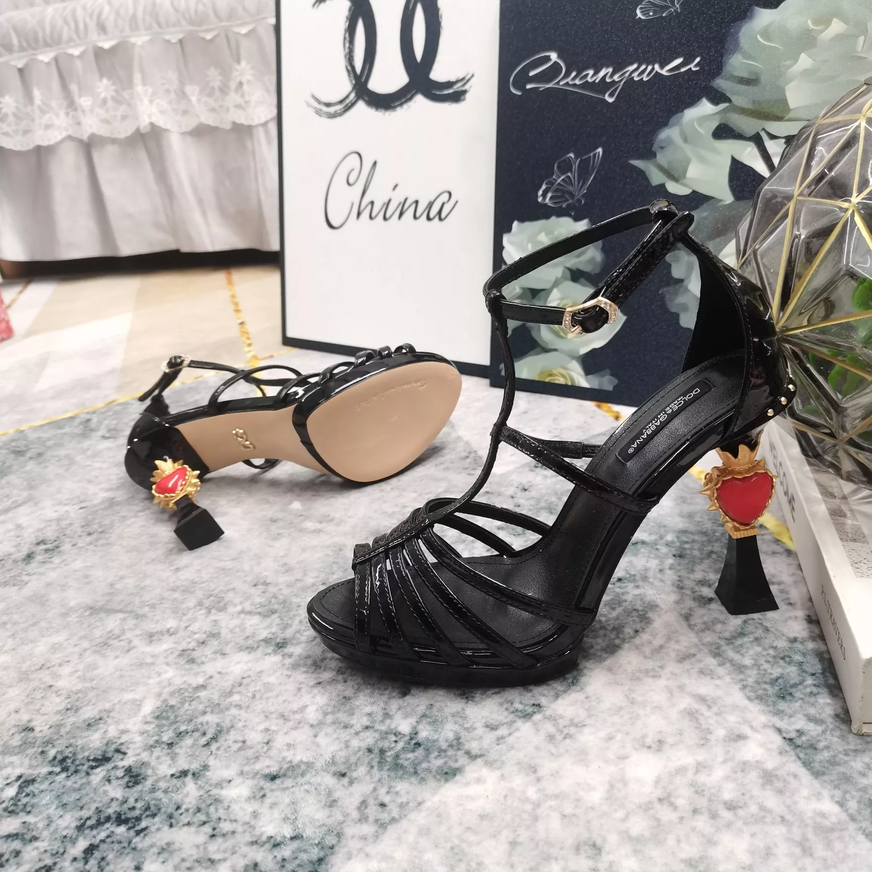 Soft 9917 Dolce & Gabbana D&G Sandal For Women