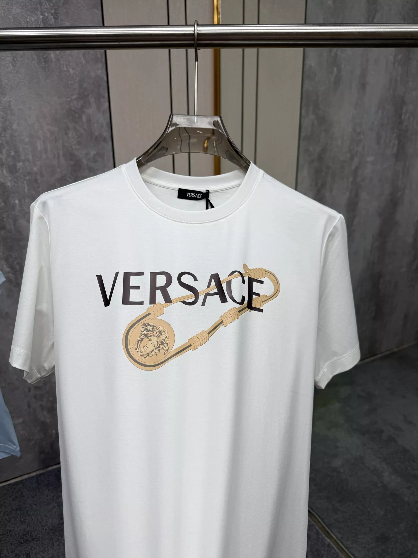 Soft 9956 Versace T-Shirts Short Sleeved For Unisex