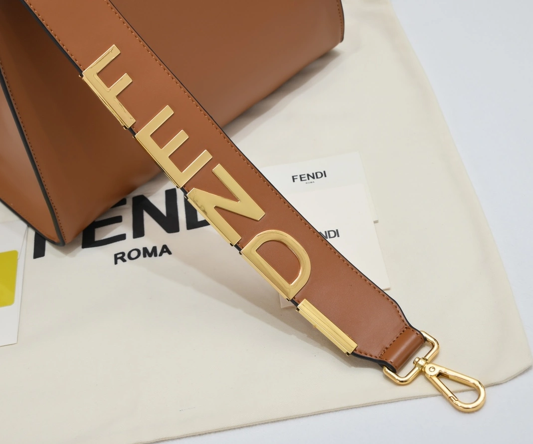 Sophisticated 1012 Fendi AAA Quality Handbags For Women