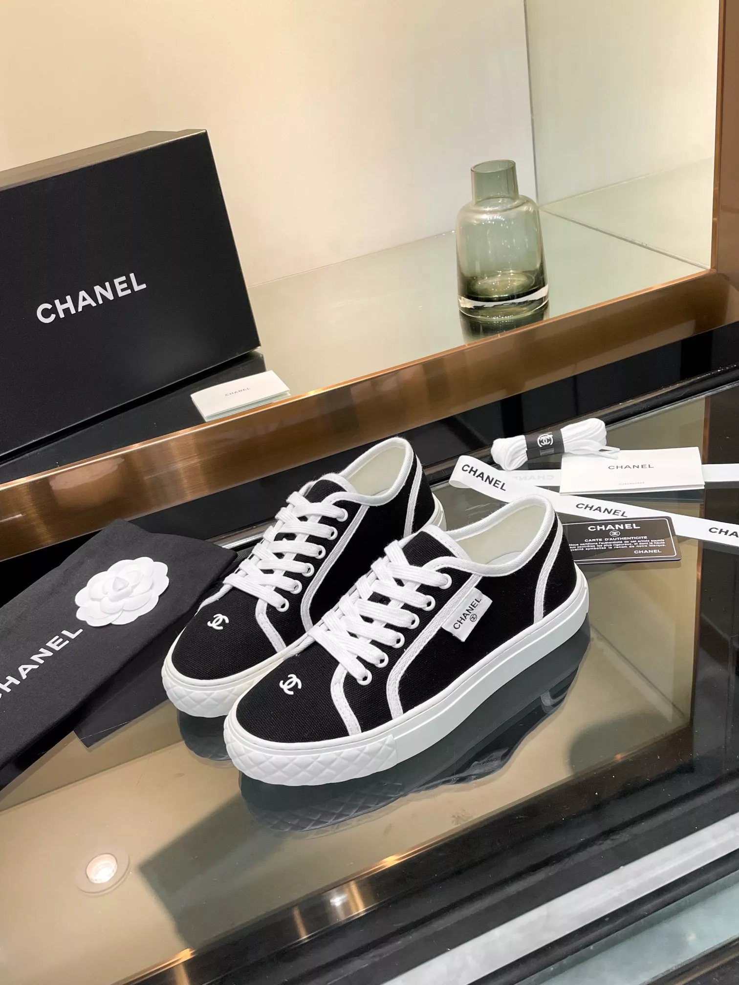 Sophisticated 1304 Chanel Casual Shoes For Women