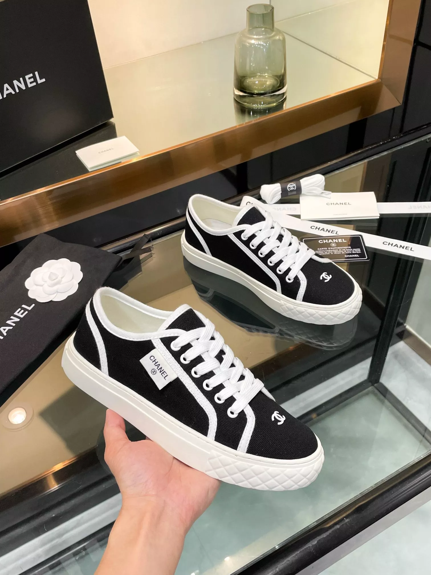 Sophisticated 1304 Chanel Casual Shoes For Women