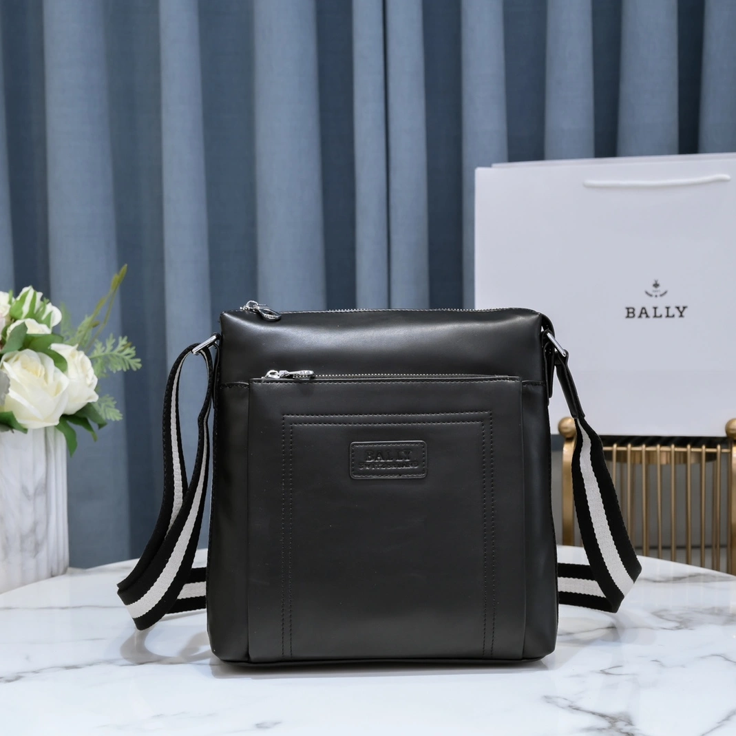 Sophisticated 1324 Bally AAA Man Messenger Bags