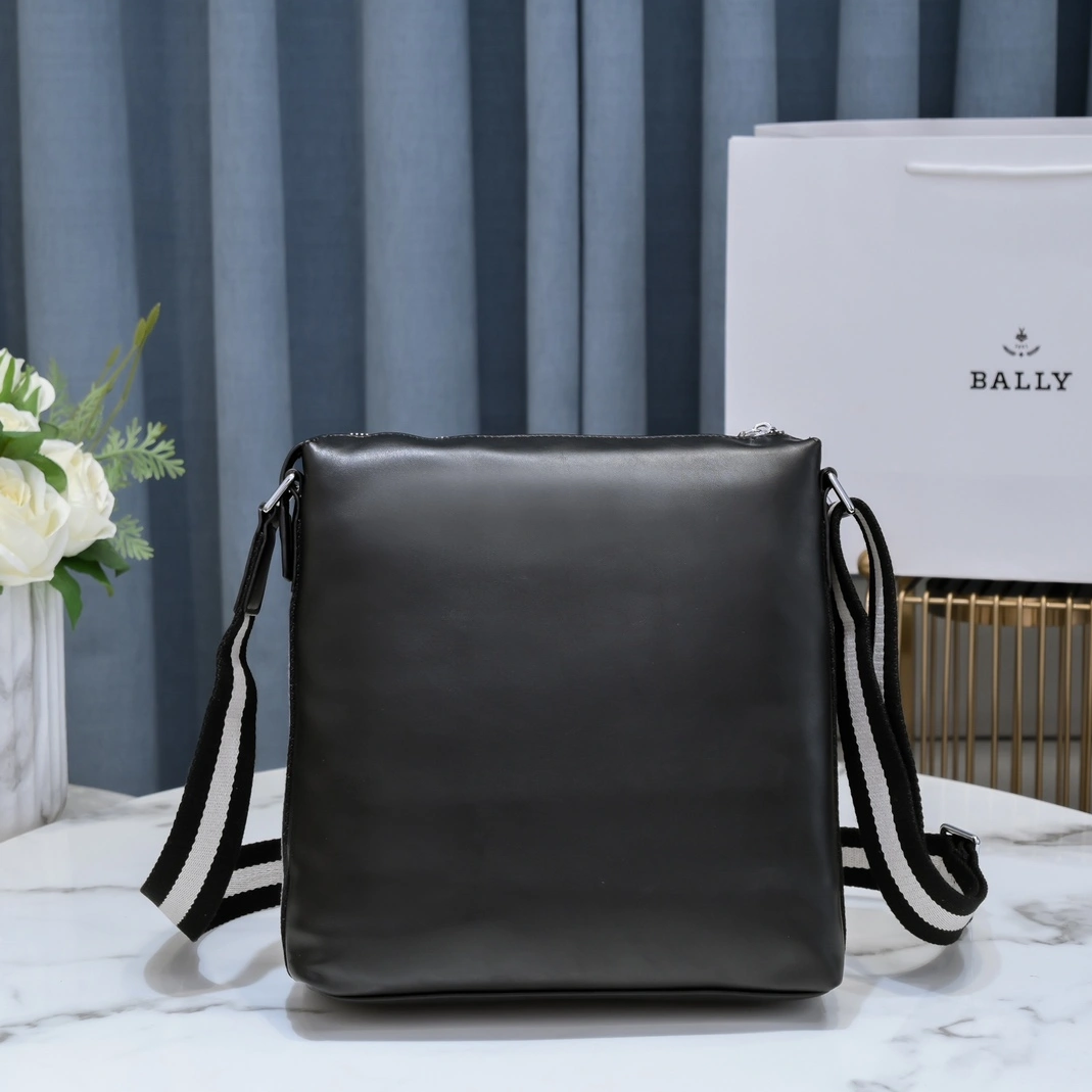 Sophisticated 1324 Bally AAA Man Messenger Bags