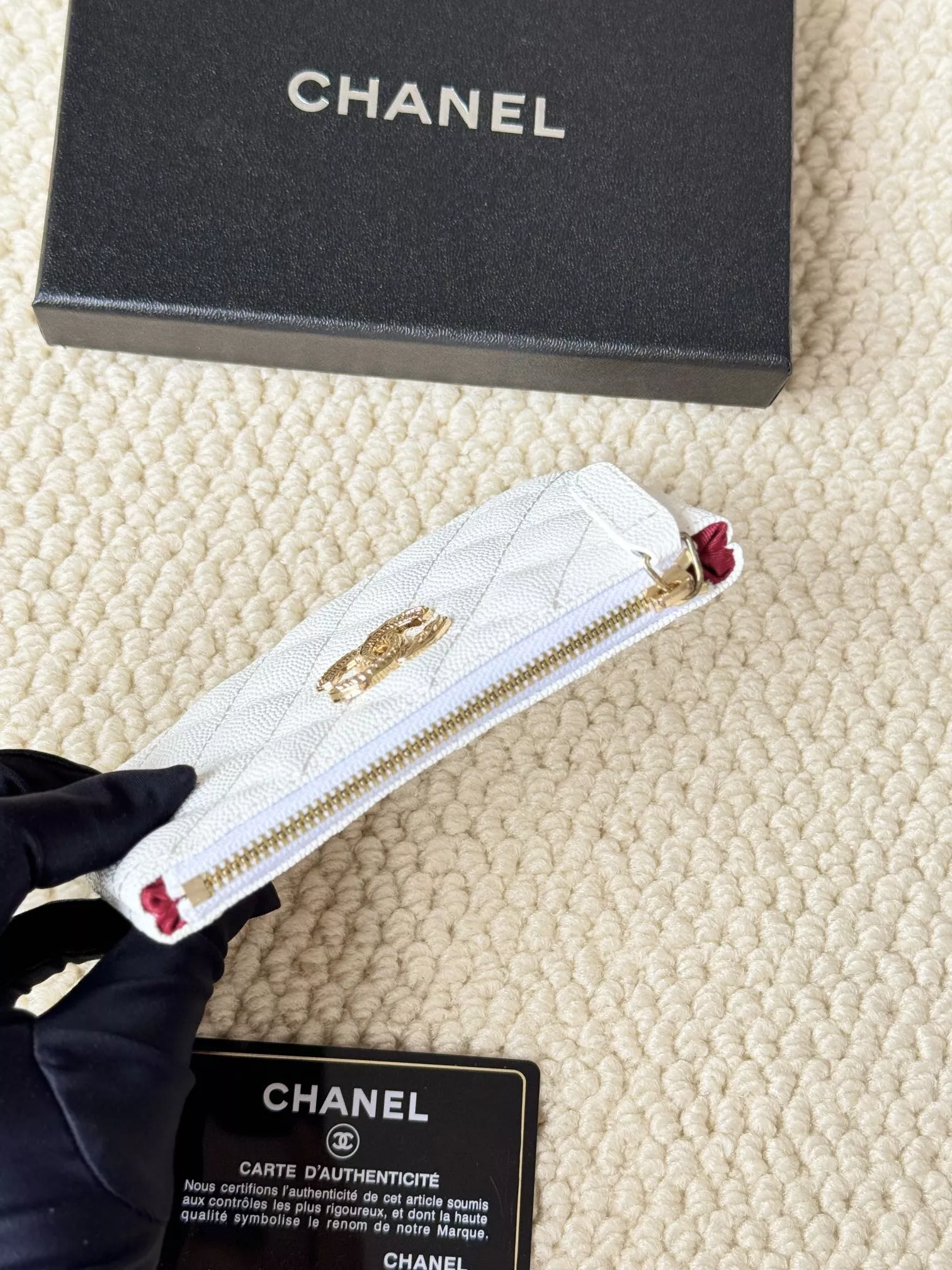 Sophisticated 1353 Chanel Card Case