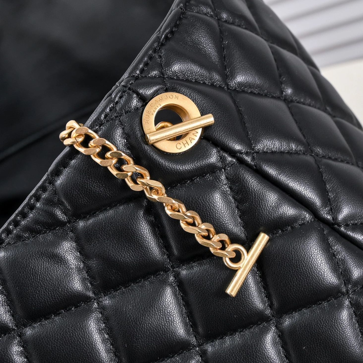 Sophisticated 1511 Chanel AAA Quality Handbags For Women