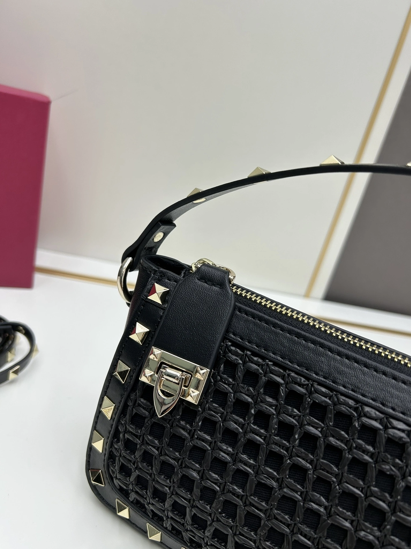 Sophisticated 1512 Valentino AAA Quality Messenger Bags For Women