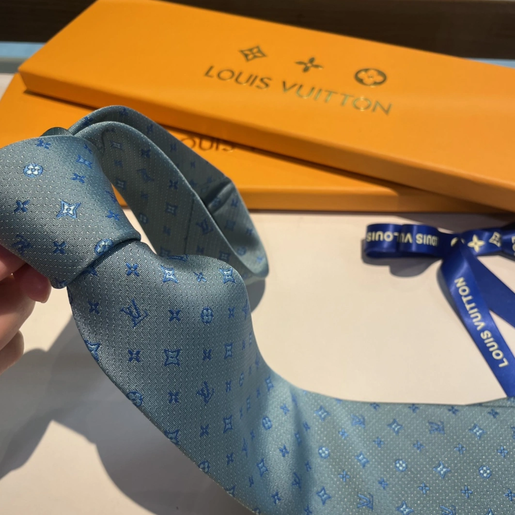 Sophisticated 1598 Louis Vuitton LV Necktie For Men
