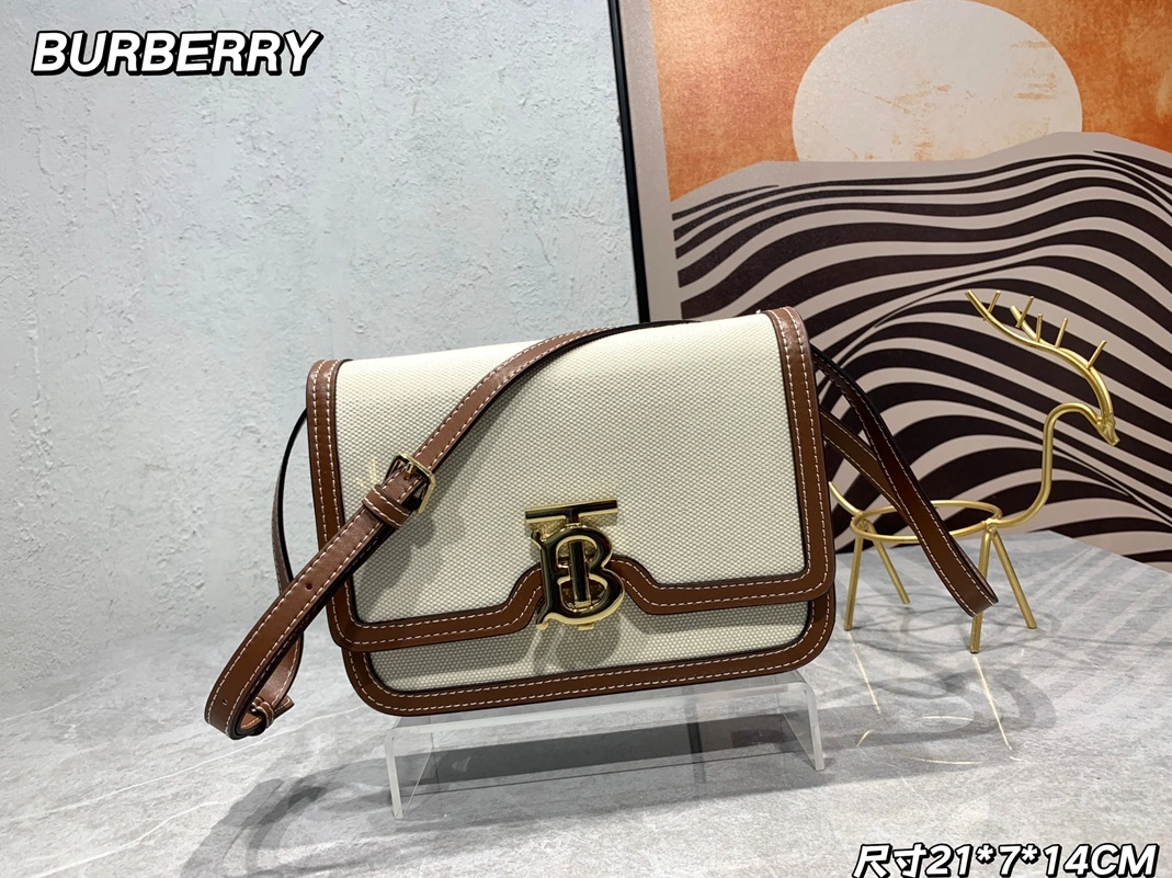 Sophisticated 1665 Burberry AAA Quality Messenger Bags For Women