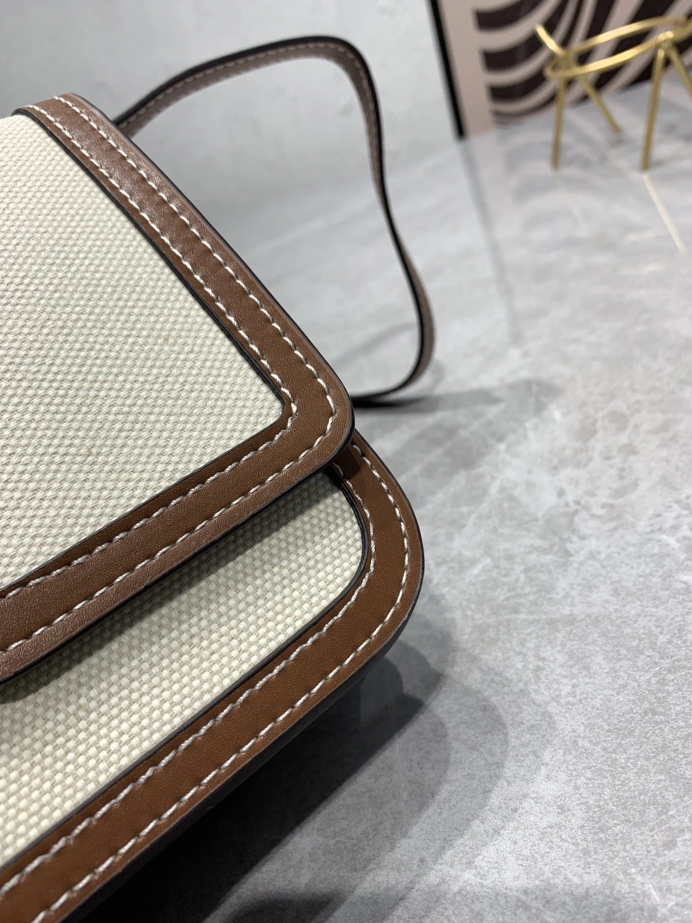 Sophisticated 1665 Burberry AAA Quality Messenger Bags For Women