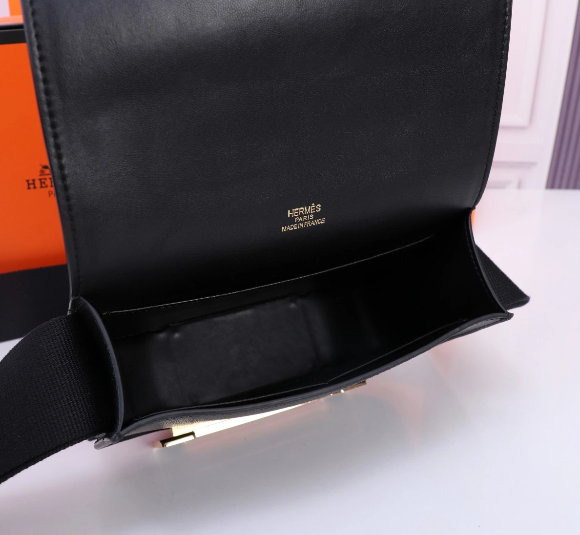 Sophisticated 1706 Hermes AAA Quality Messenger Bags For Women
