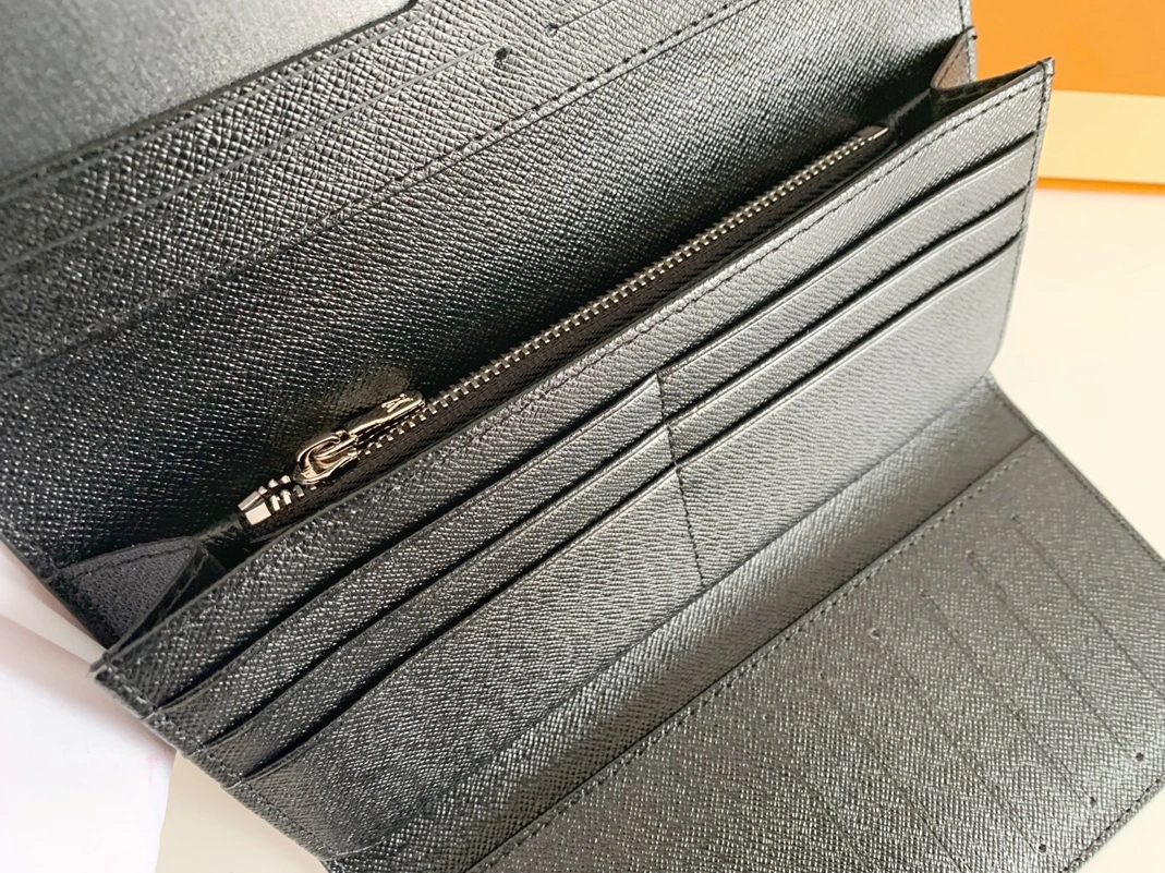 Sophisticated 1787 Louis Vuitton LV Wallets For Women