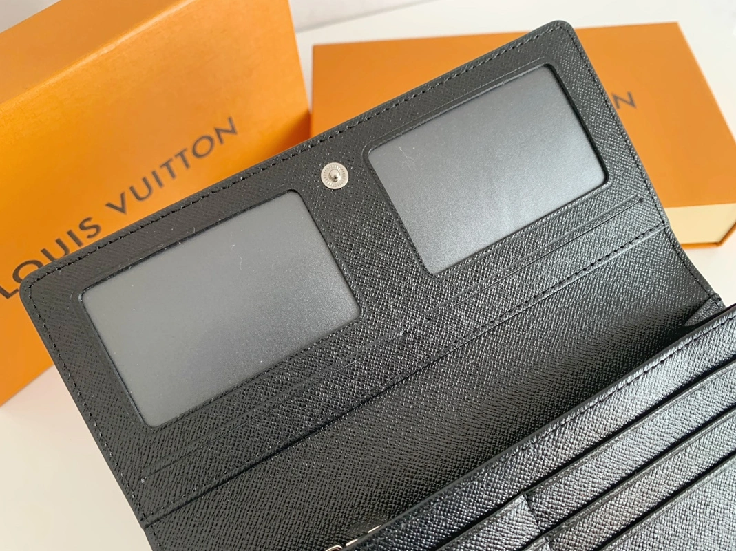 Sophisticated 1787 Louis Vuitton LV Wallets For Women
