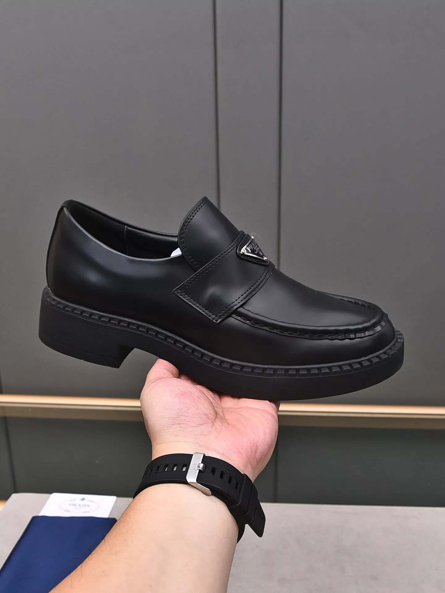 Sophisticated 1854 Prada Leather Shoes For Men