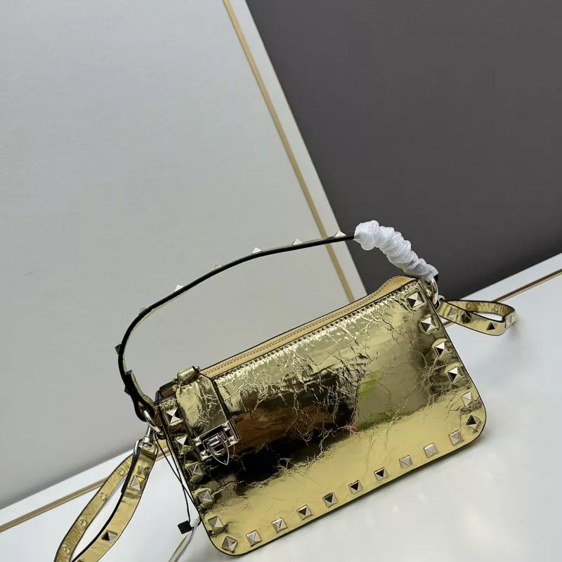 Sophisticated 1868 Valentino AAA Quality Messenger Bags For Women