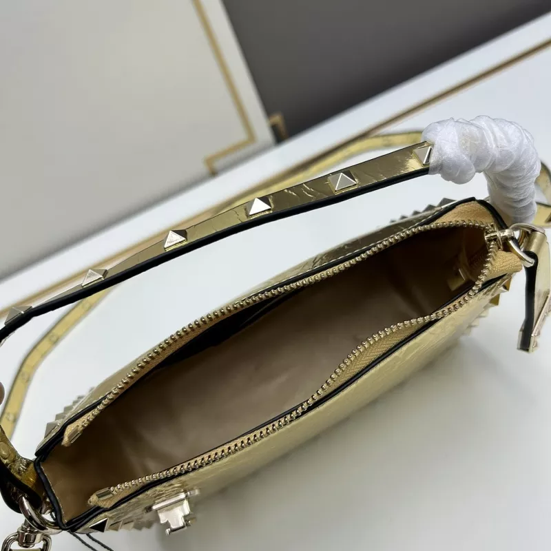 Sophisticated 1868 Valentino AAA Quality Messenger Bags For Women