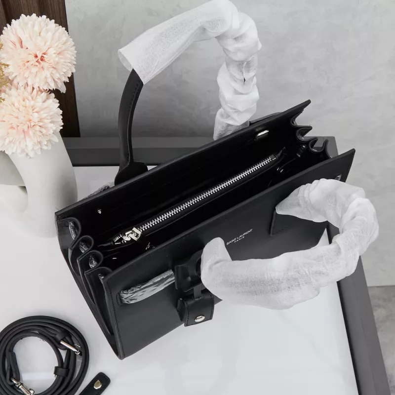 Sophisticated 1879 Yves Saint Laurent AAA Quality Handbags For Women