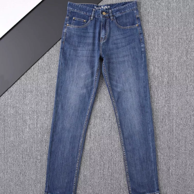 Sophisticated 198 Louis Vuitton LV Jeans For Men