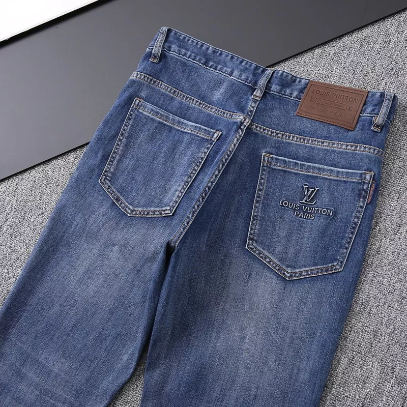 Sophisticated 198 Louis Vuitton LV Jeans For Men