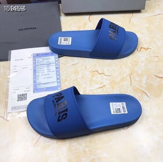 Sophisticated 1996 Balenciaga Slippers For Men