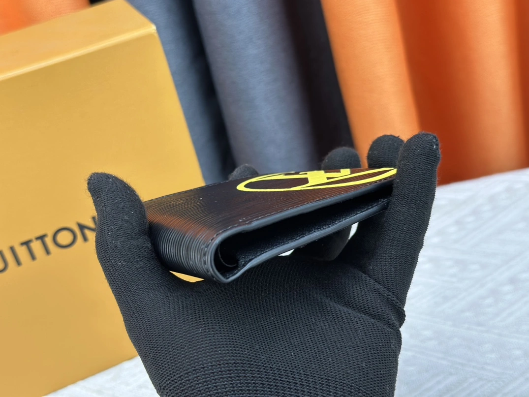 Sophisticated 208 Louis Vuitton LV Wallets For Unisex