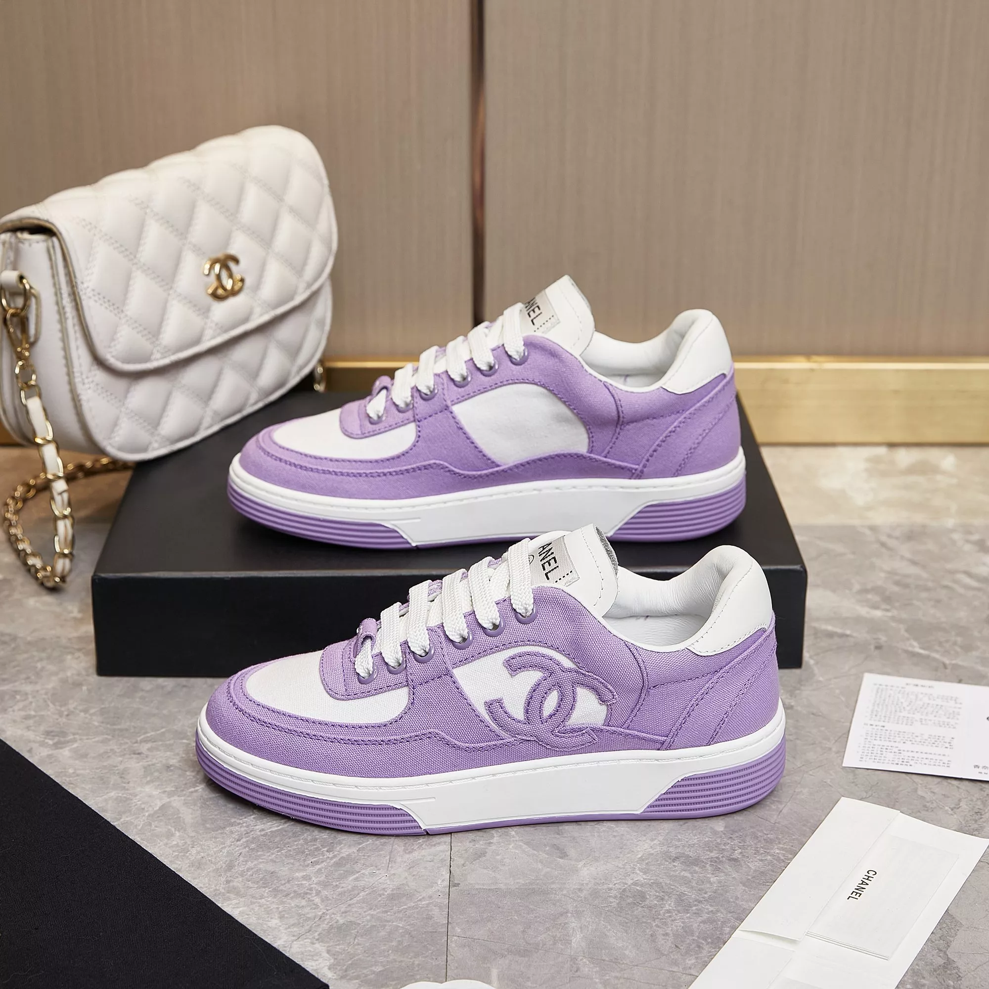 Sophisticated 211 Chanel Casual Shoes For Women