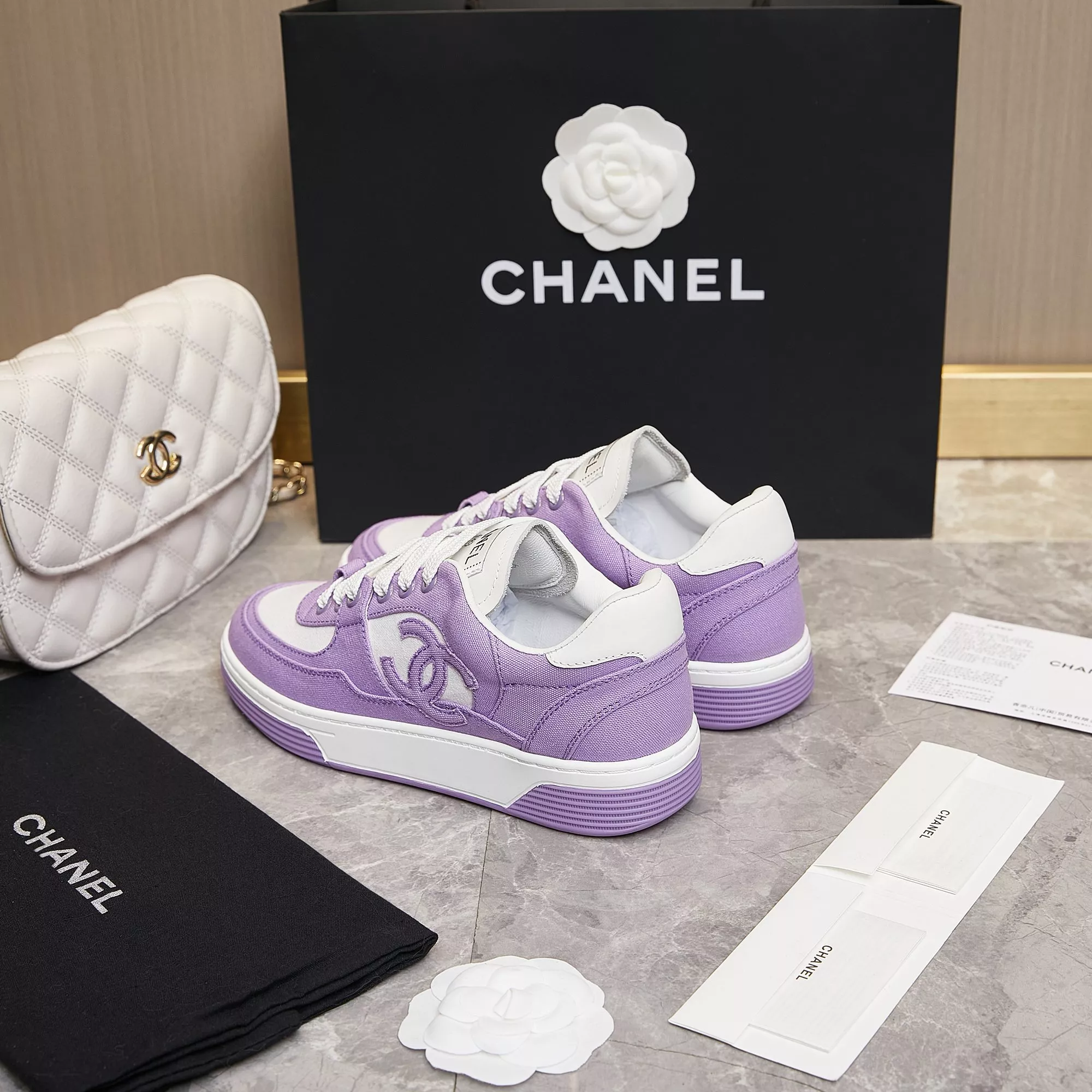 Sophisticated 211 Chanel Casual Shoes For Women