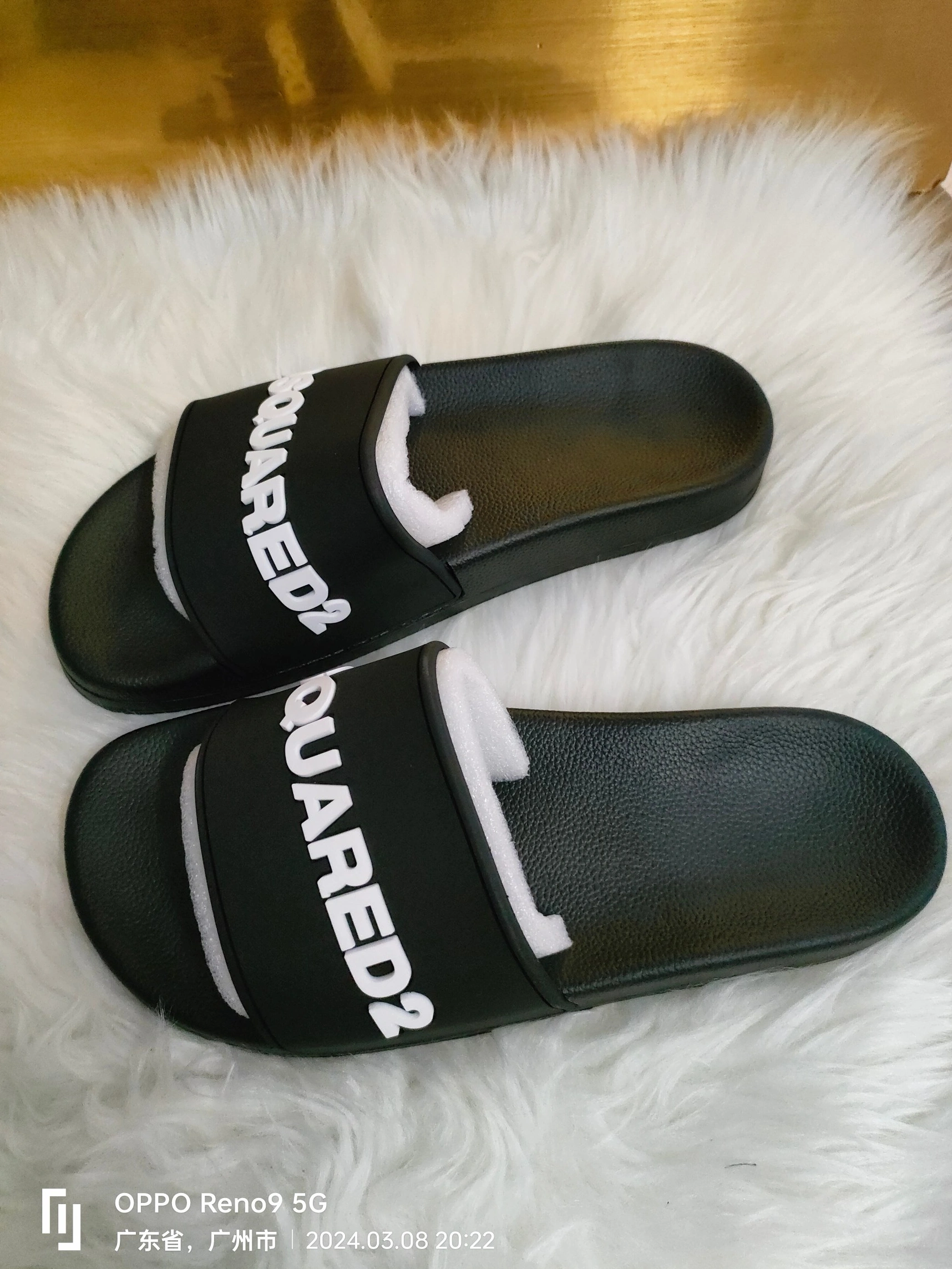 Sophisticated 2264 Dsquared Slippers For Men