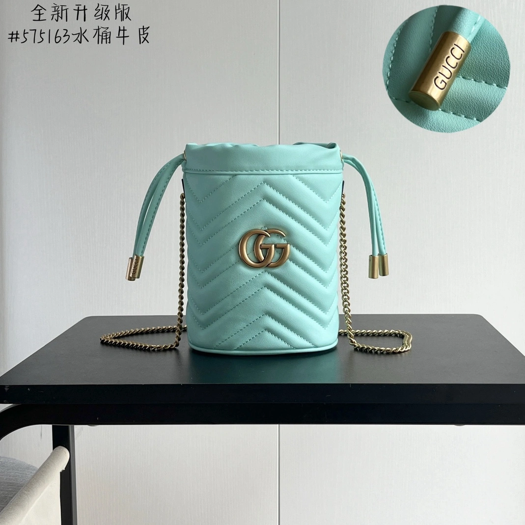 Sophisticated 2274 Gucci AAA Quality Messenger Bags For Women