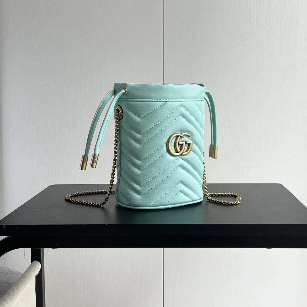 Sophisticated 2274 Gucci AAA Quality Messenger Bags For Women