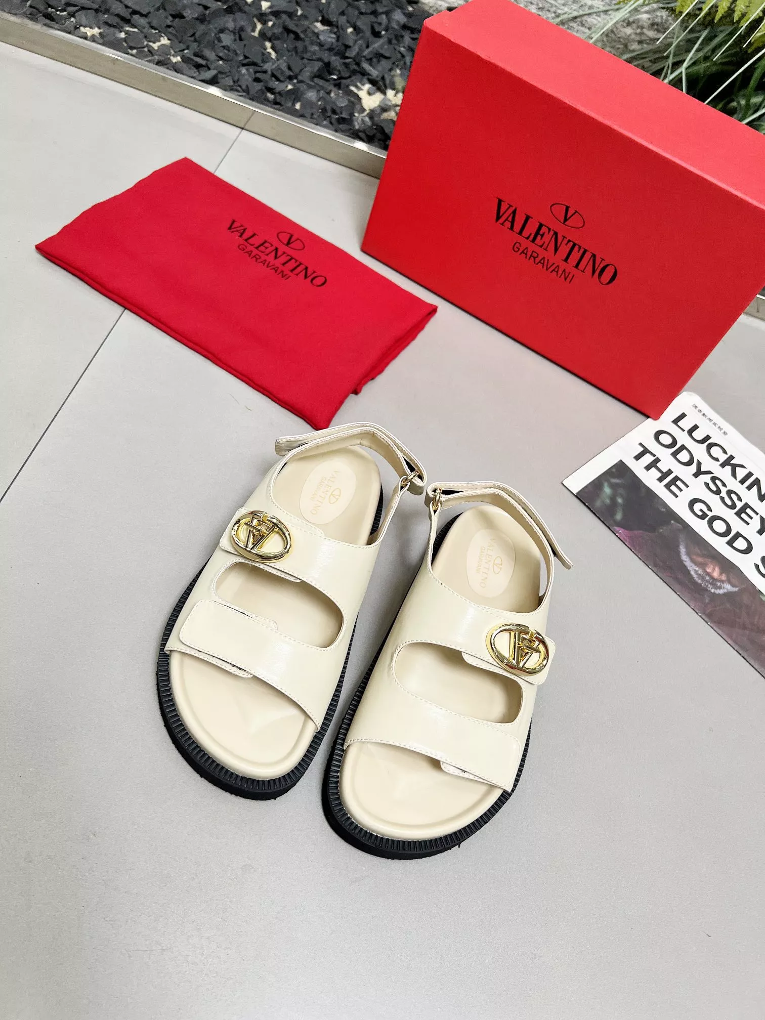 Sophisticated 2423 Valentino Sandal For Women