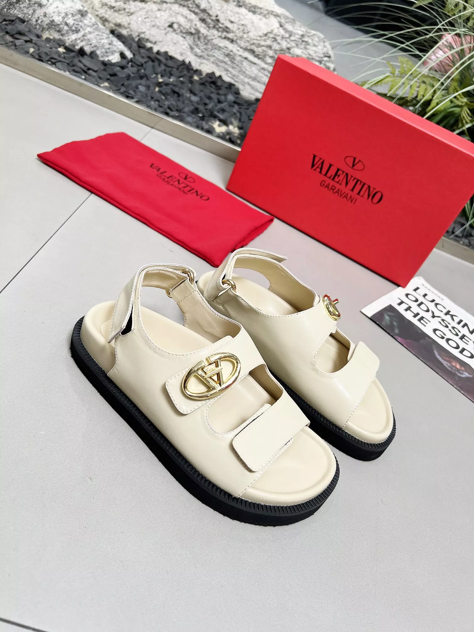 Sophisticated 2423 Valentino Sandal For Women