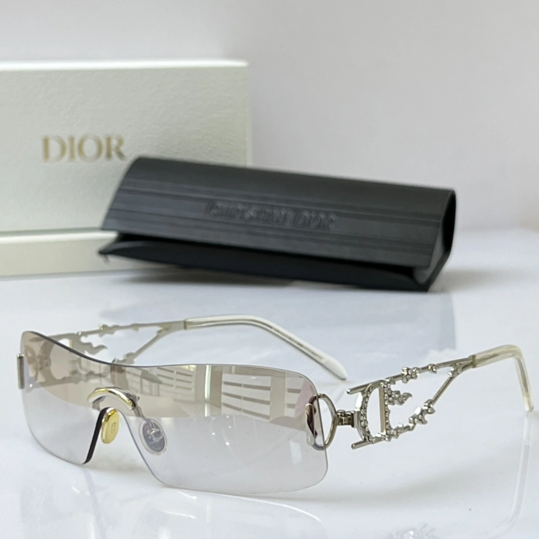 Sophisticated 247 Christian Dior AAA Quality Sunglasses