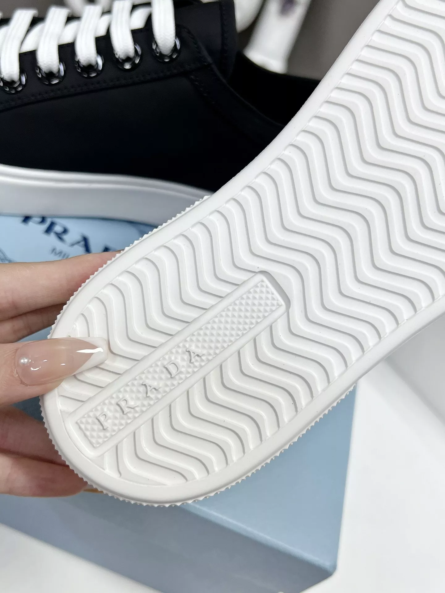 Sophisticated 2490 Prada Casual Shoes For Women