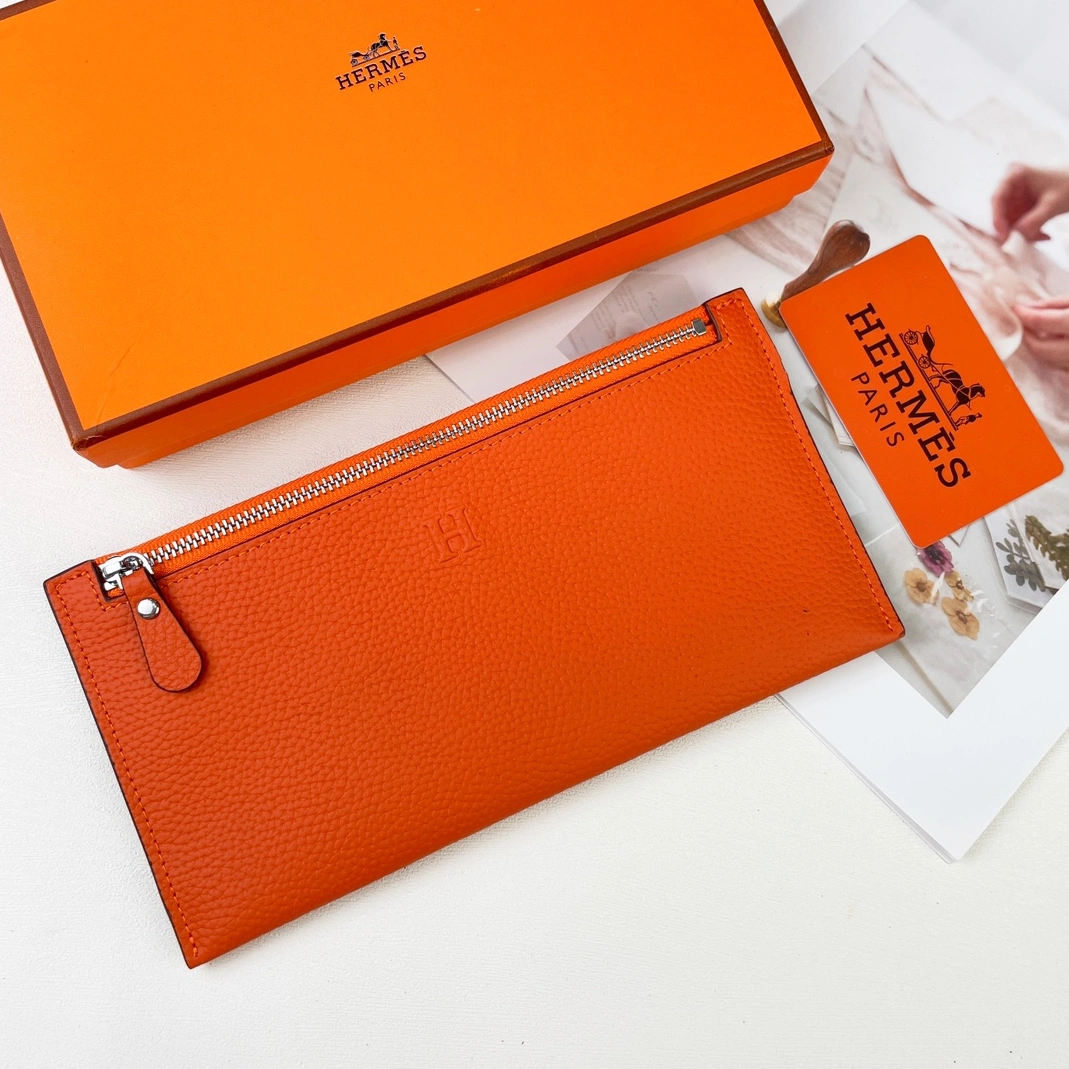 Sophisticated 252 Hermes Card Case For Women