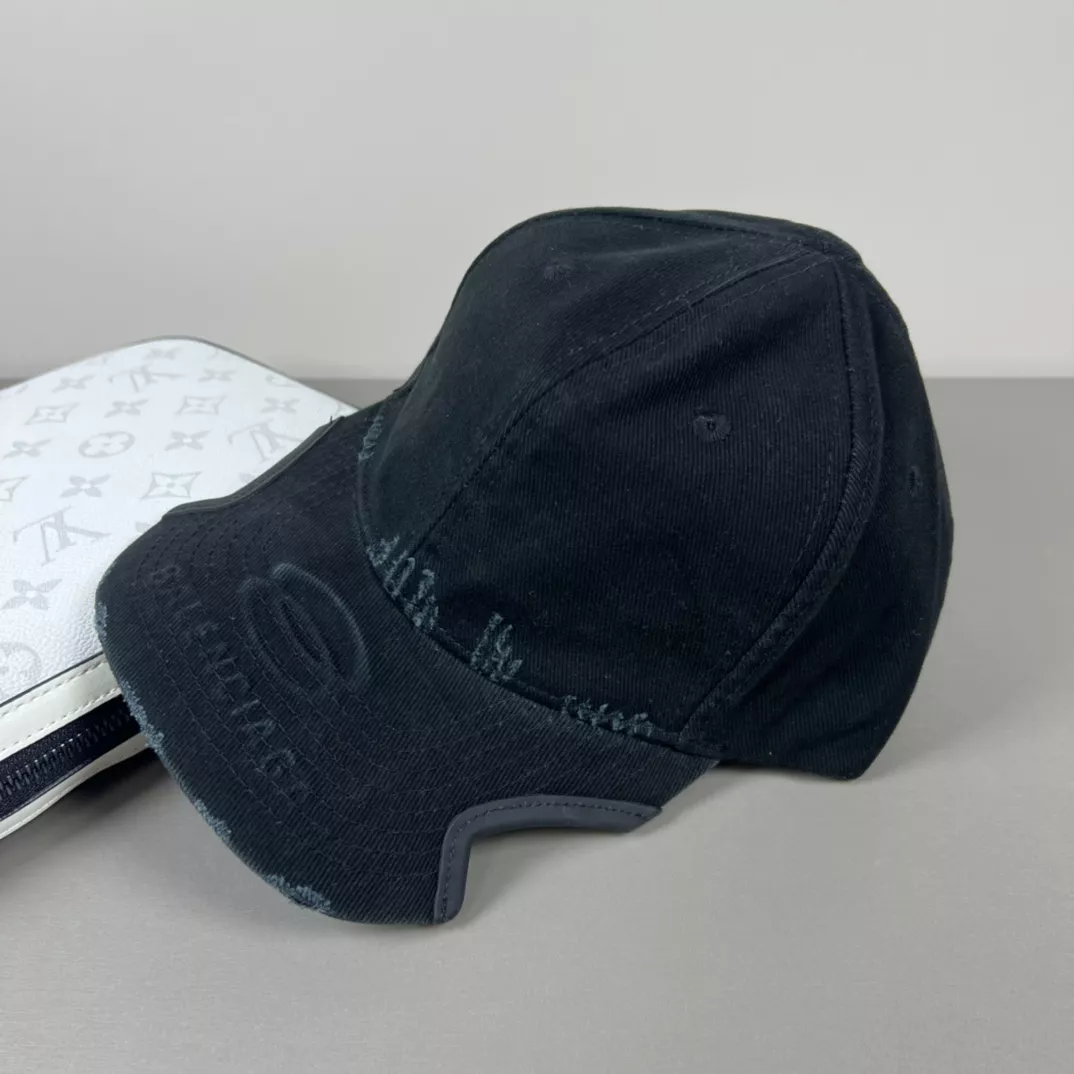 Sophisticated 2746 Balenciaga Caps