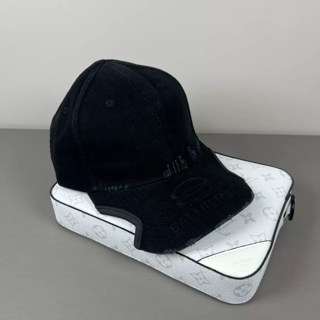 Sophisticated 2746 Balenciaga Caps