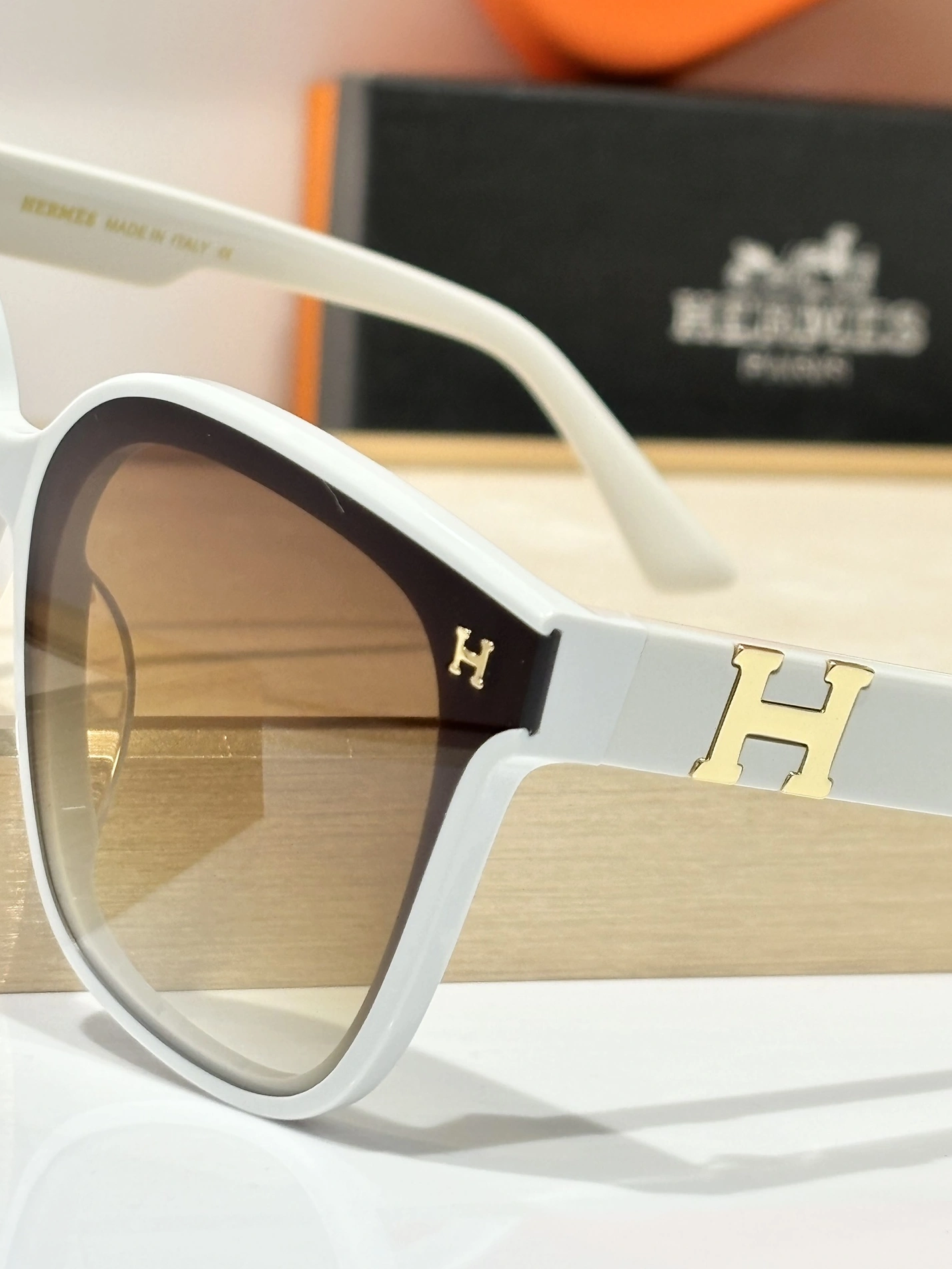 Sophisticated 2831 Hermes AAA Quality Sunglasses