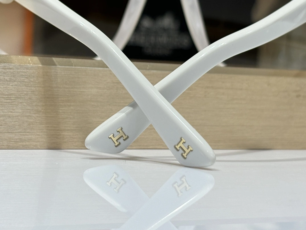 Sophisticated 2831 Hermes AAA Quality Sunglasses