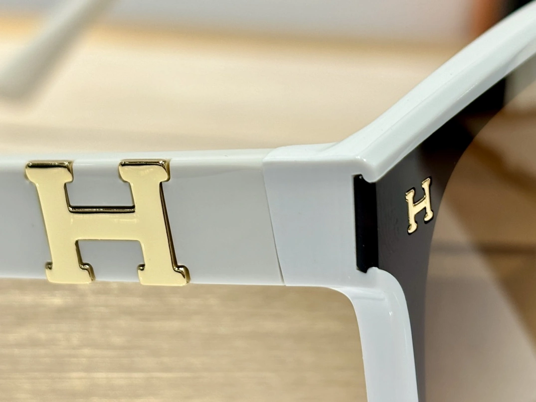 Sophisticated 2831 Hermes AAA Quality Sunglasses