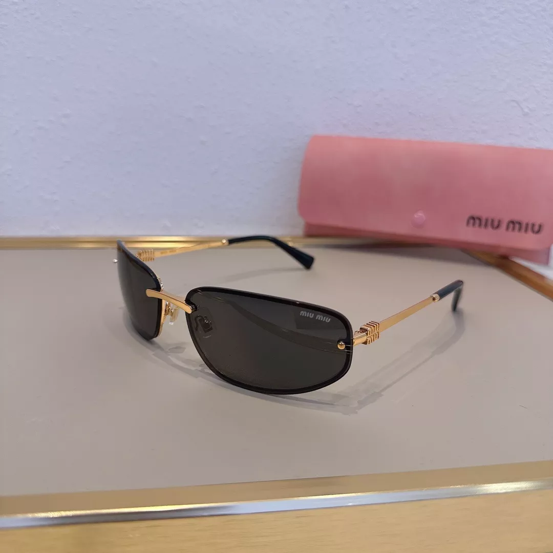 Sophisticated 2834 MIU MIU AAA Quality Sunglasses