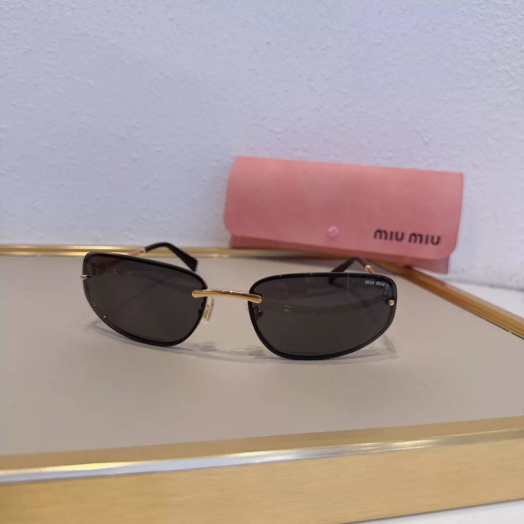 Sophisticated 2834 MIU MIU AAA Quality Sunglasses